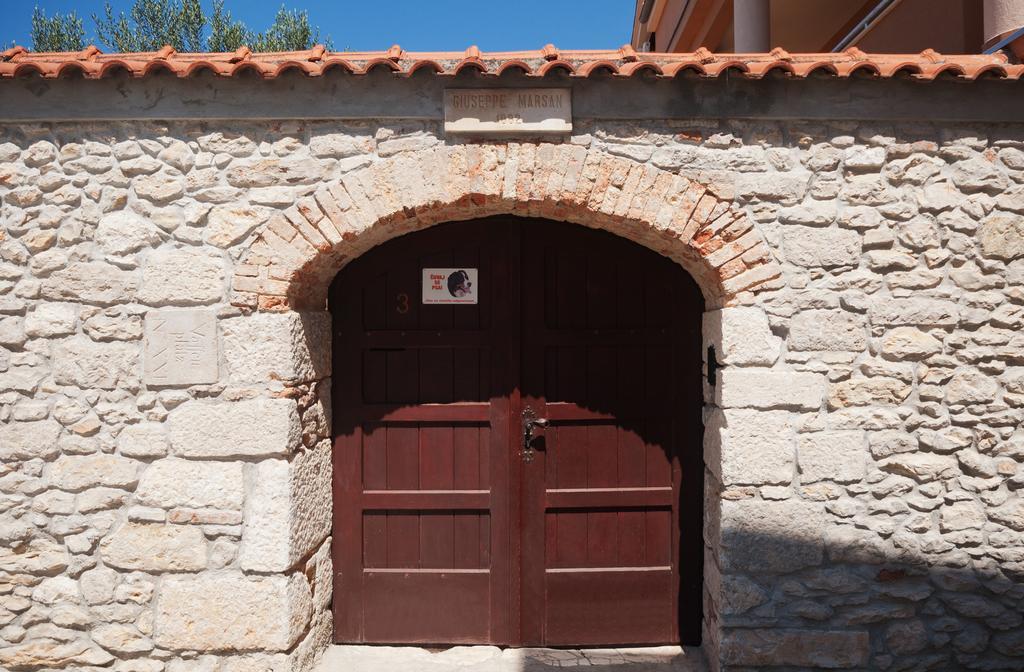 Ravelin Apartments Zadar Rum bild