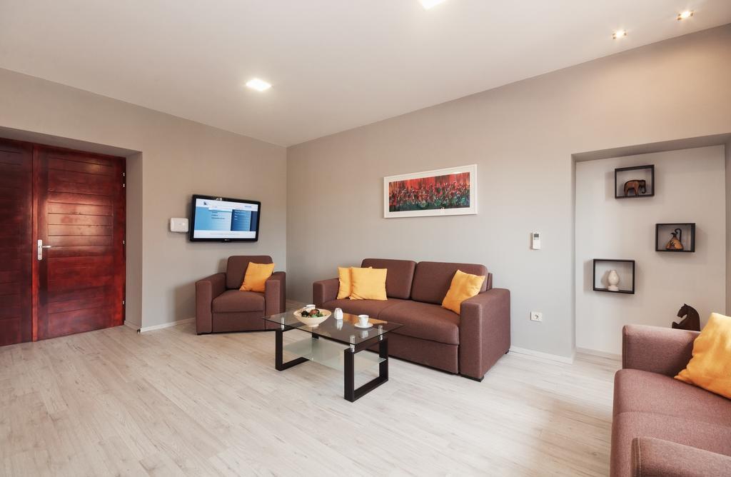 Ravelin Apartments Zadar Rum bild
